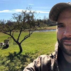 Meet your Posher, Nicholas